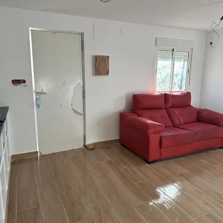 Apartment Renovated Penthouse With Terrace Next To The Metro Seville