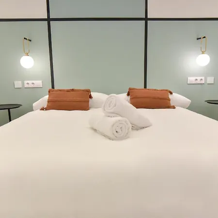 Riverside Suits Apartment