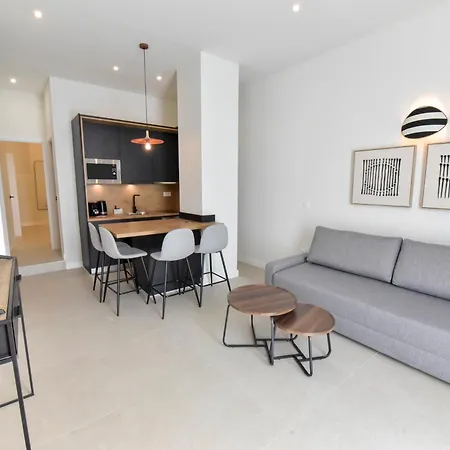 Riverside Suits Apartment Seville