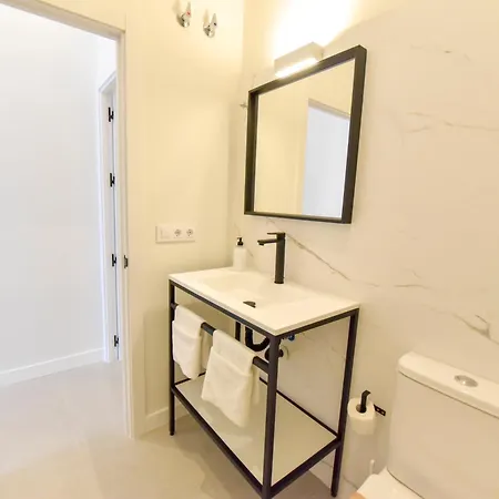 Apartment Riverside Suits *