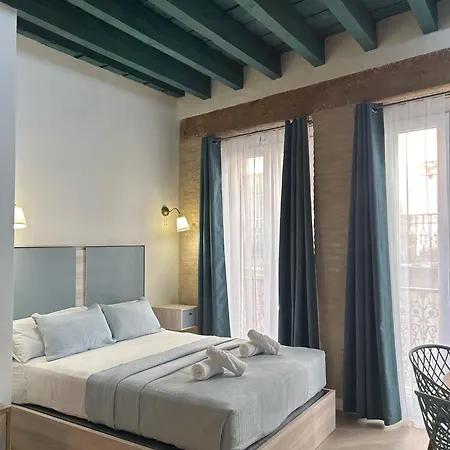 Wonderful In Oldtown * Seville