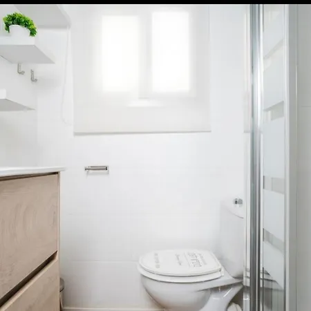 Apartment Con Balcon *