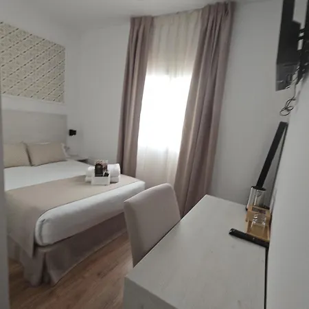 Le Petit Palue * Seville