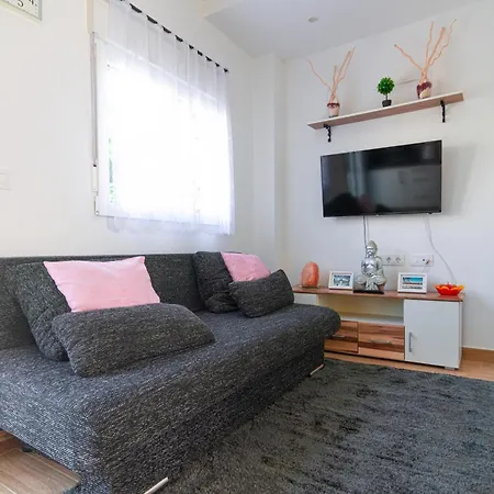 Edomus Ciudad Jardin Apartamento Sevilha