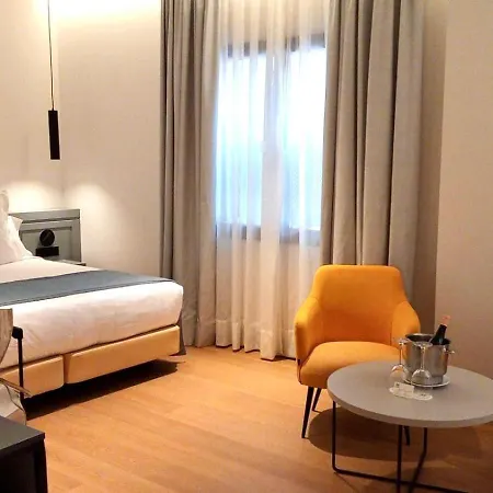Murillo Reinoso Hotel