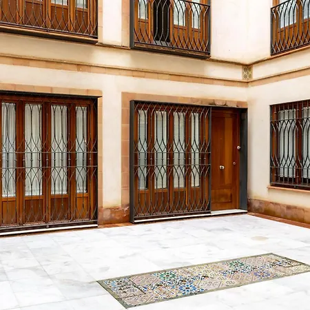 Francos Cathedral Terrace *
