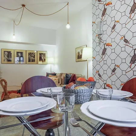 New Gorgeous 2-Bed Apt In Seville Center *