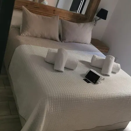 Center San Eloy Guest house *