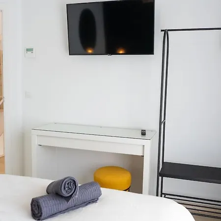 With Private Swimming Pool In Sevilla