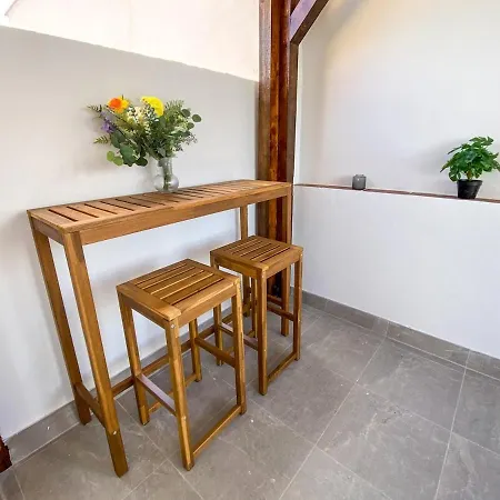 Villa With Private Swimming Pool In Séville