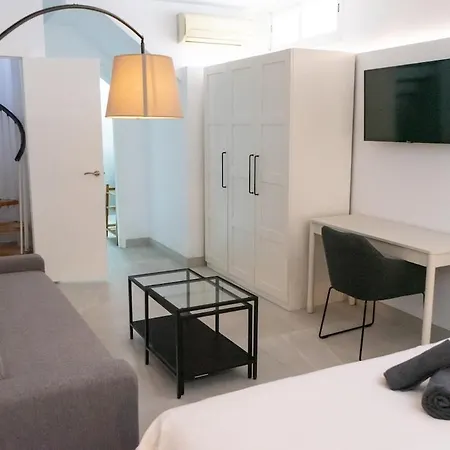 Villa With Private Swimming Pool In Sevilla
