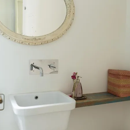Casa Boutique San Bernardo, Con Jacuzzi Y Parking. * Sevilla