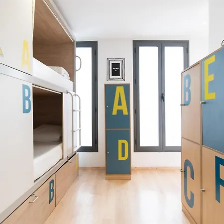 Hostel U-sense For