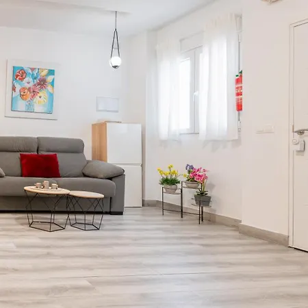 Apartment Railway - Seville