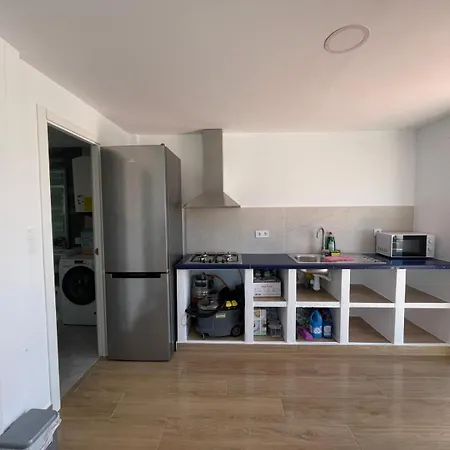 Renovated Penthouse With Terrace Next To The Metro Seville