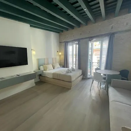 Wonderful In Oldtown Apartment *