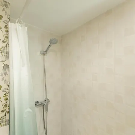 Apartment Bustos Tavera *