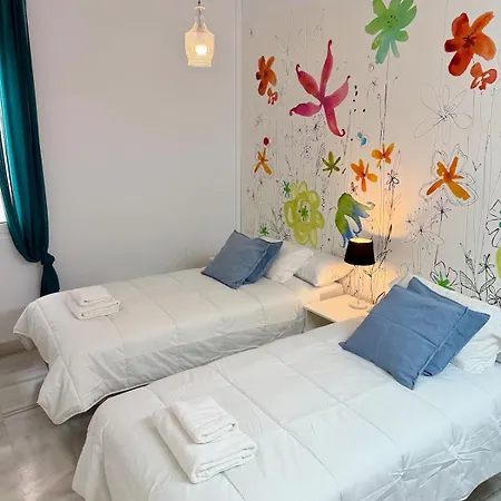 Rc Reyes Catolicos St Right Beside Trianas Bridge Apartment Seville