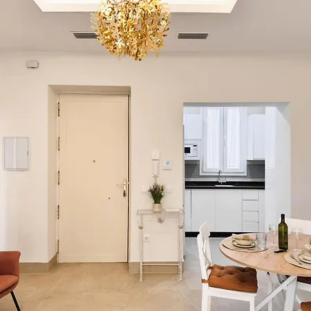 B Elegant & With Unique Views * Seville