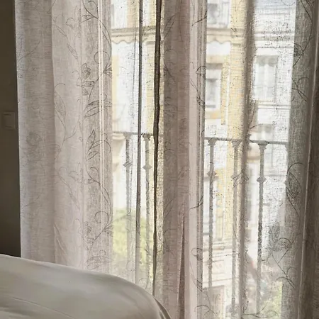 B Elegant & With Unique Views * Seville