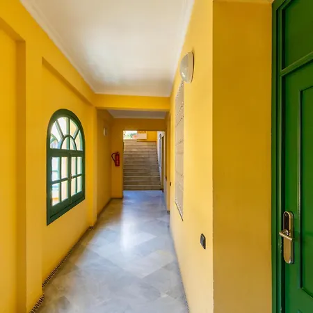 Cathedral Penthouse- Big Private Terrace- Parking Seville