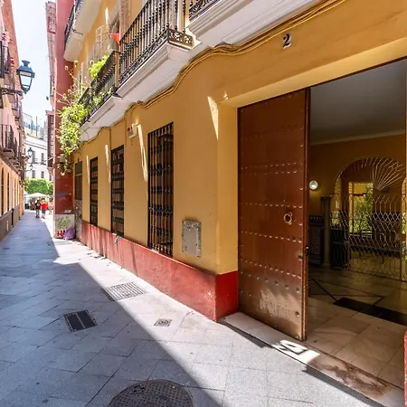 Cathedral Penthouse- Big Private Terrace- Parking