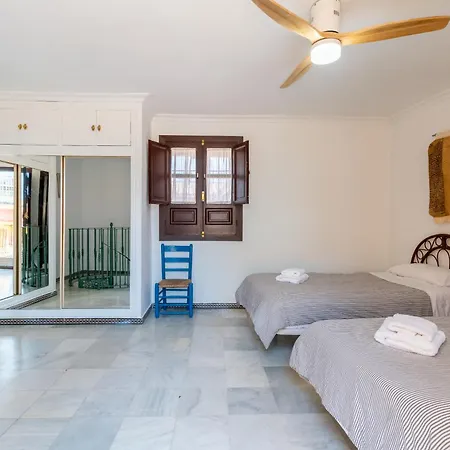 Cathedral Penthouse- Big Private Terrace- Parking *