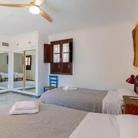 Apartment Cathedral Penthouse- Big Private Terrace- Parking *