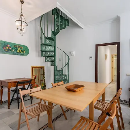 Cathedral Penthouse- Big Private Terrace- Parking