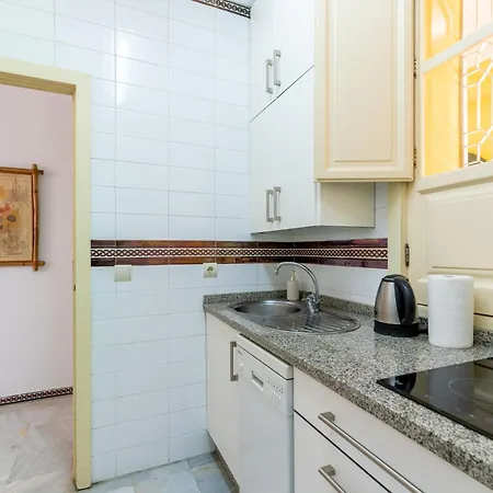 Apartment Cathedral Penthouse- Big Private Terrace- Parking