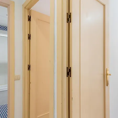 Apartment Cathedral Penthouse- Big Private Terrace- Parking *