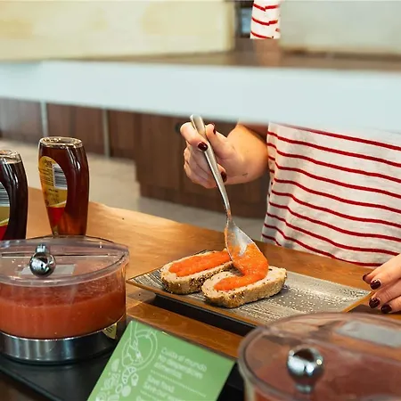 Ibis Styles Santa Justa Seville