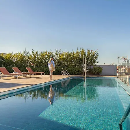 Ibis Styles Santa Justa Hotel 3*