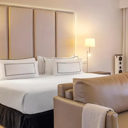 Melia Lebreros 4* Seville