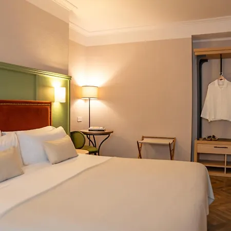 The Honest & Hotel Sevilla