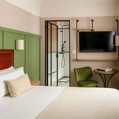 The Honest & Hotel Sevilla
