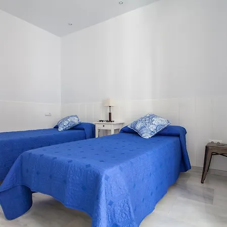 Levi Suites