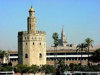 Azz Torre De La Plata Apartment Seville