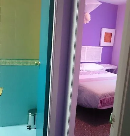 Apartamento Las Flores * Seville
