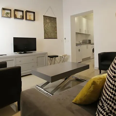 Plaza Nueva Apartment *
