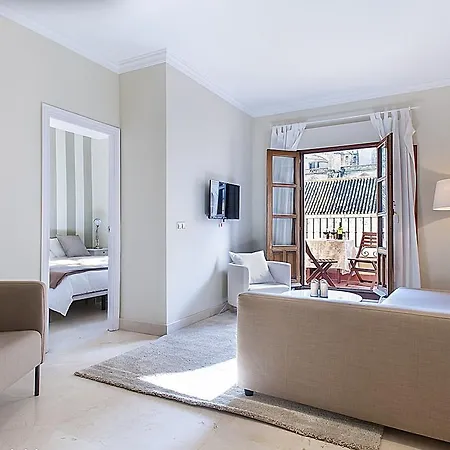 Genteel Catedral Terrace Apartment Seville