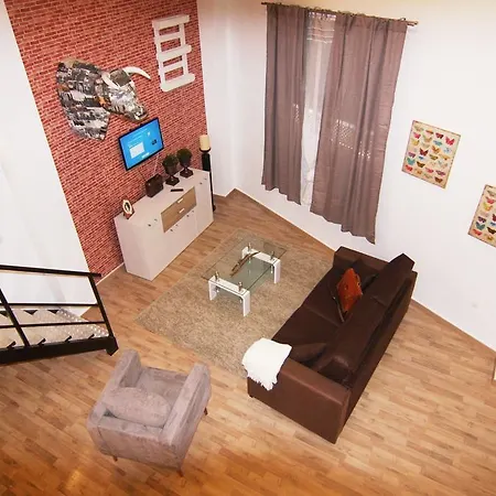 Apartment Palace