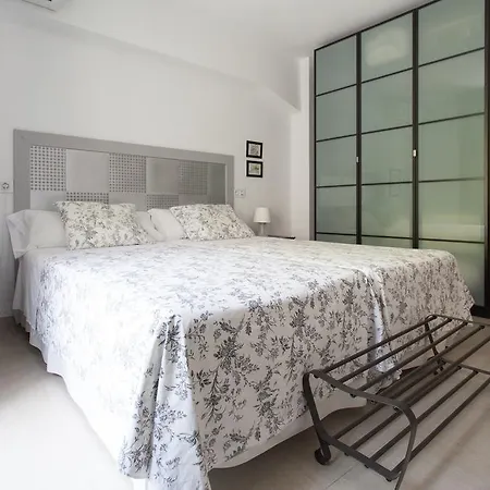 Apartment Diaber Larana Seville