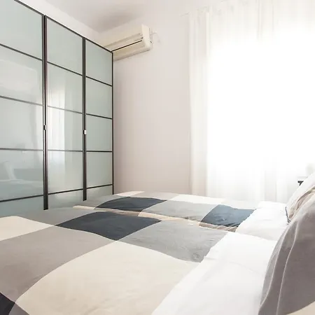 Diaber Larana Apartment Seville