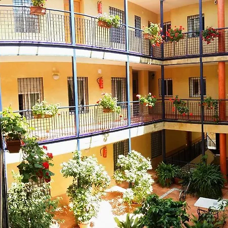 Apartment Apartamentos Sevilla Seville