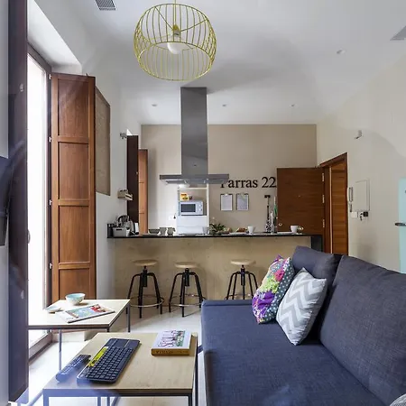 Apartamento Vintage Con Balcones Apartment