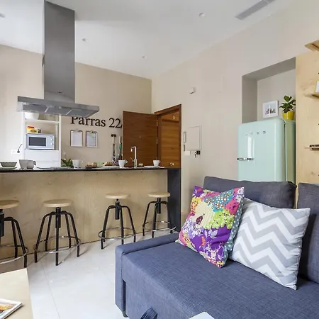 Apartamento Vintage Con Balcones *
