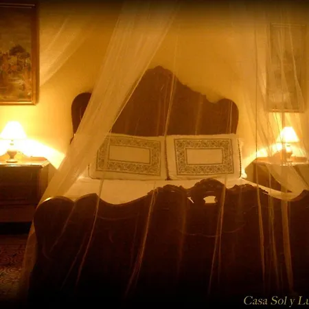 Hostal-casa Sol Y Luna *