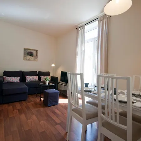 Apartment Murallas De *
