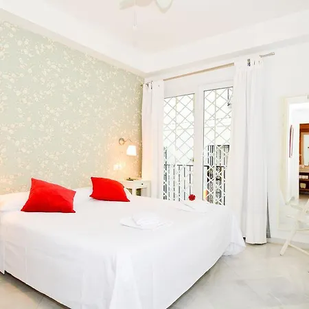Hotel At Centro
